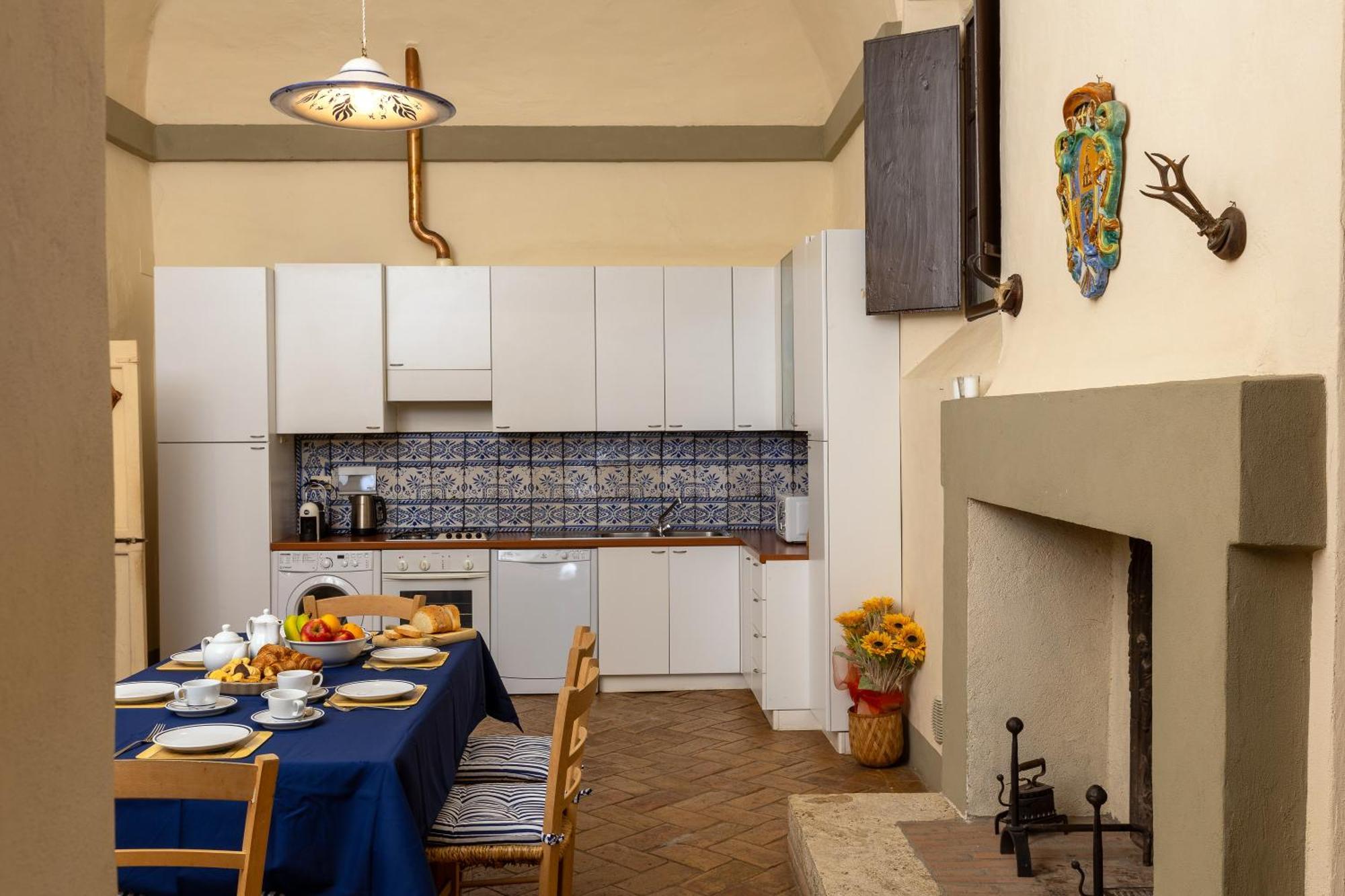 Palazzo Costanti - A 8 Minuti Dalle Terme Appartement San Quirico dʼOrcia Buitenkant foto